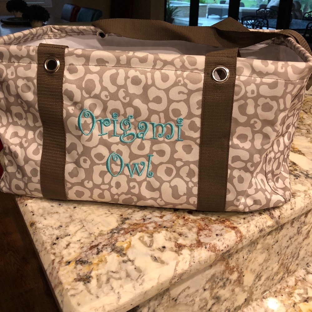 Thirty-One Medium Utility Tote